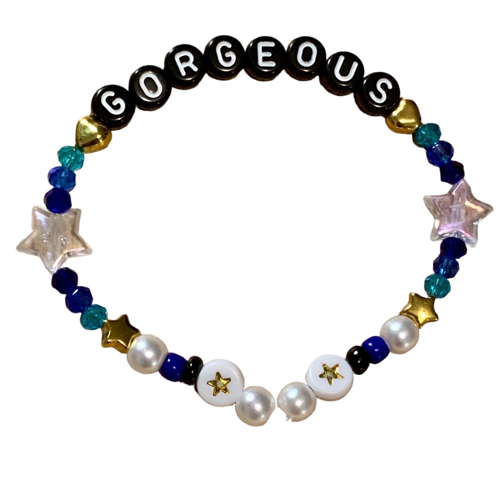 5 for $20 Taylor Swift Handmade Friendship Beaded Bracelet
“Gorgeous”